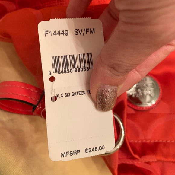 Orange Coach shoulder bag - Picture 5 of 7
